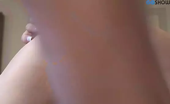 Blowbang with MILF spectacles and glassesclad beauties